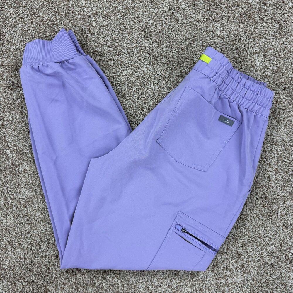 FIGS Technical Collection Cargo Jogger Scrub Pants Womens M Lilac Purple Zip